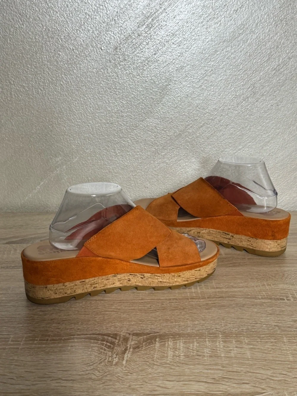 Sorel Women’s 10.5 Cameron Platform Sun Orange Suede Mules Platform Wedge